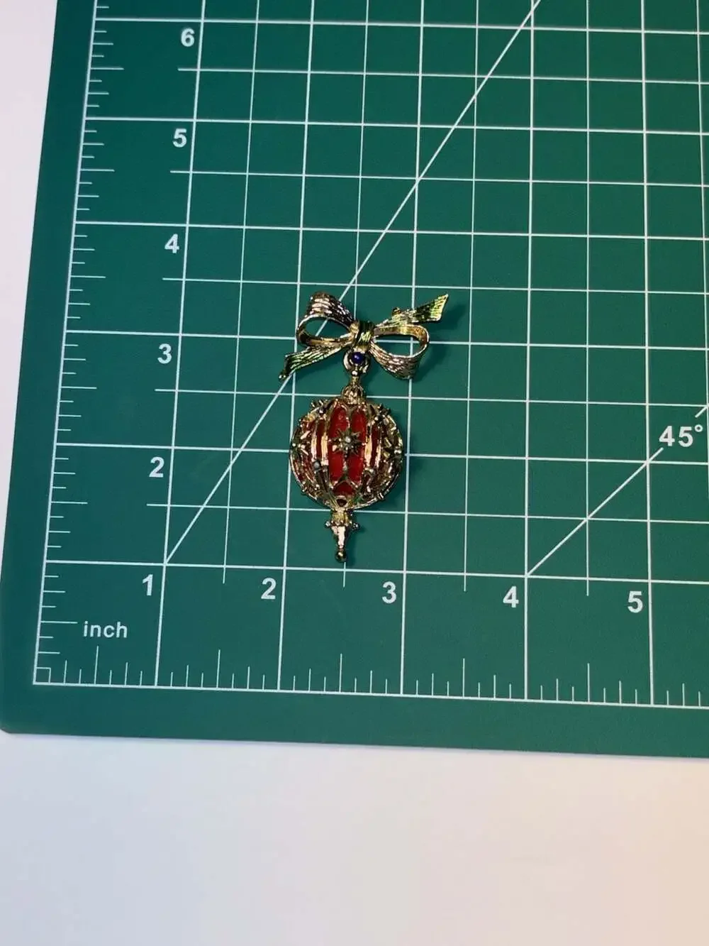 Vintage Christmas Bulb Ornament Brooch Pin Gold Tone Red Enamel Green Bow